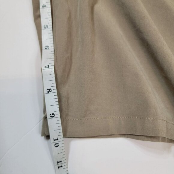 Swiss Tech Performance Shorts, Men 38, Khaki, Pockets, 10" Inseam, New with Tags - Picture 10 of 10